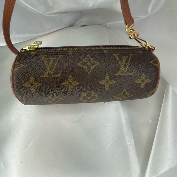 Louis Vuitton Mini Papillon - Picture 7 of 8